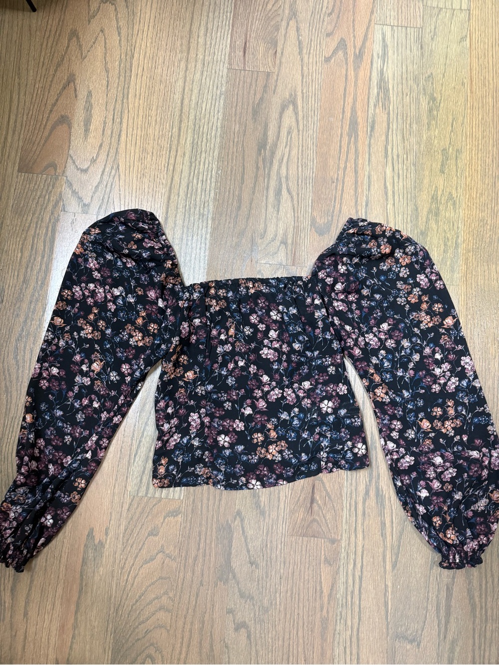 Abercrombie & Fitch Black Floral Puff-Sleeve Square Neck Top